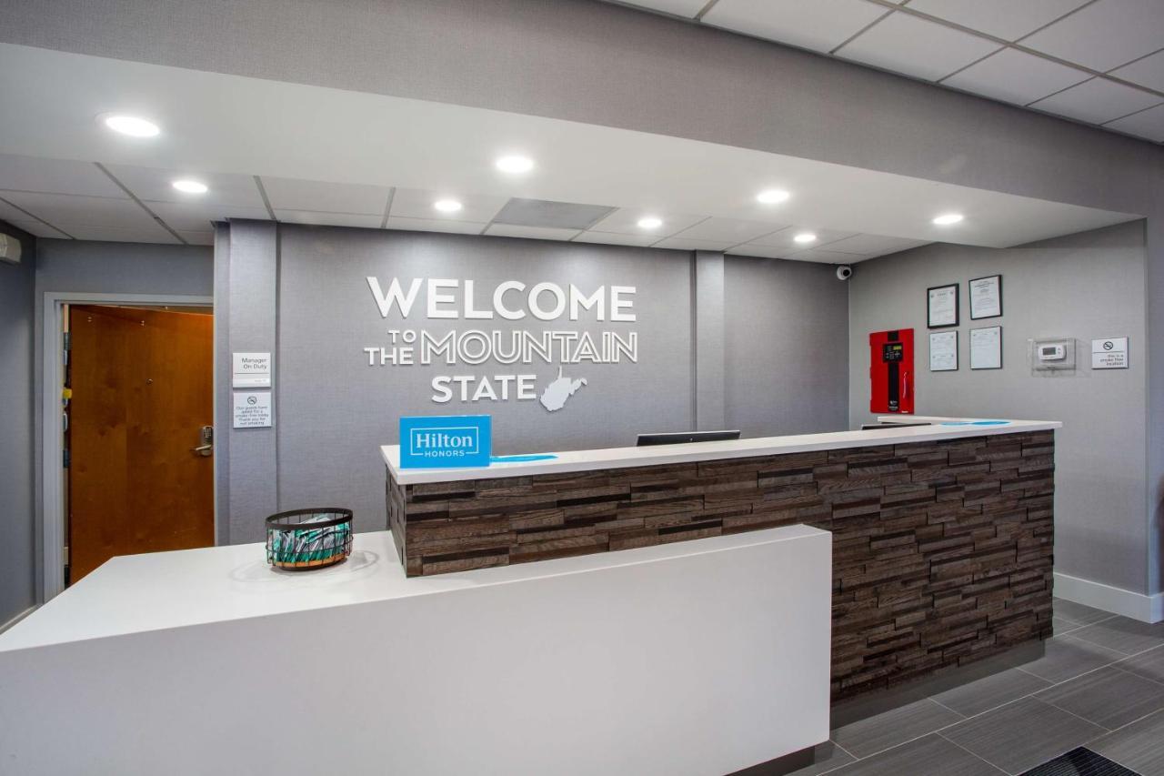 Hampton Inn Elkins Luaran gambar