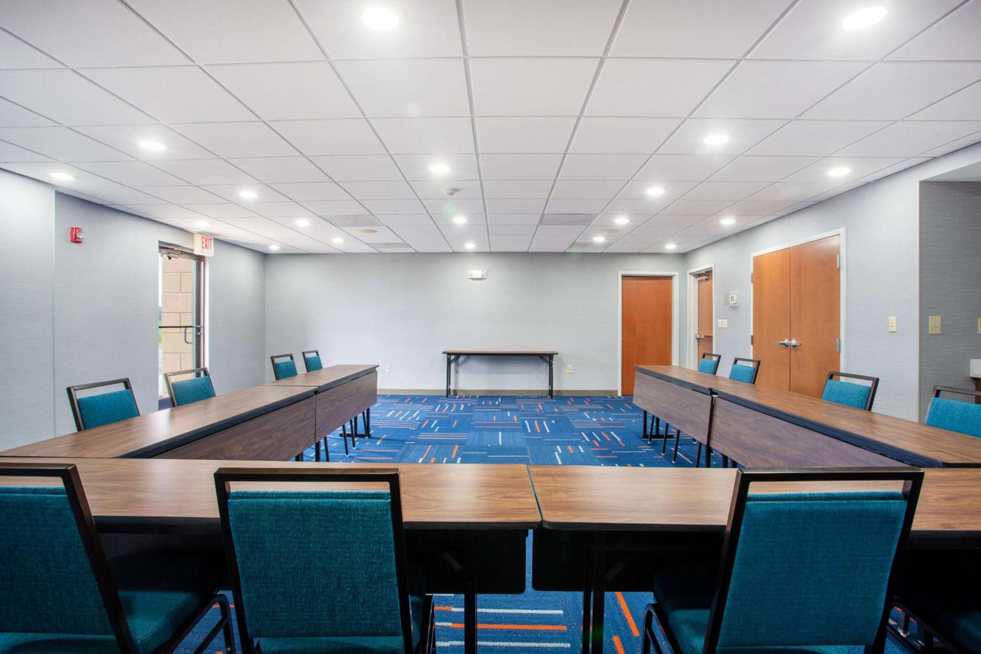 Hampton Inn Elkins Luaran gambar
