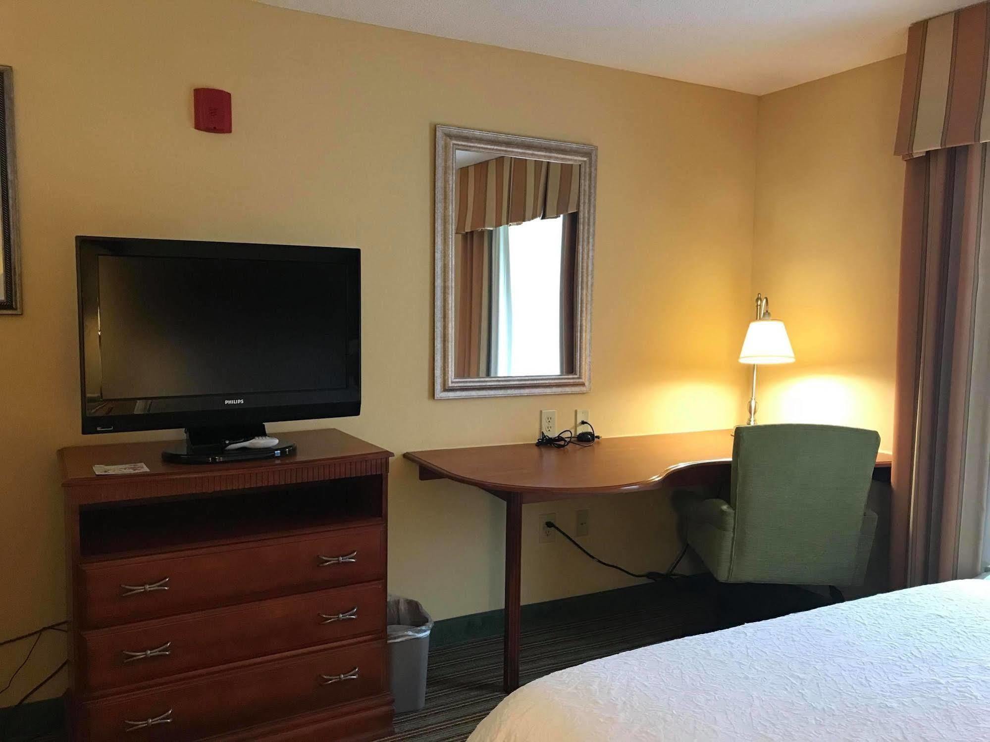 Hampton Inn Elkins Luaran gambar