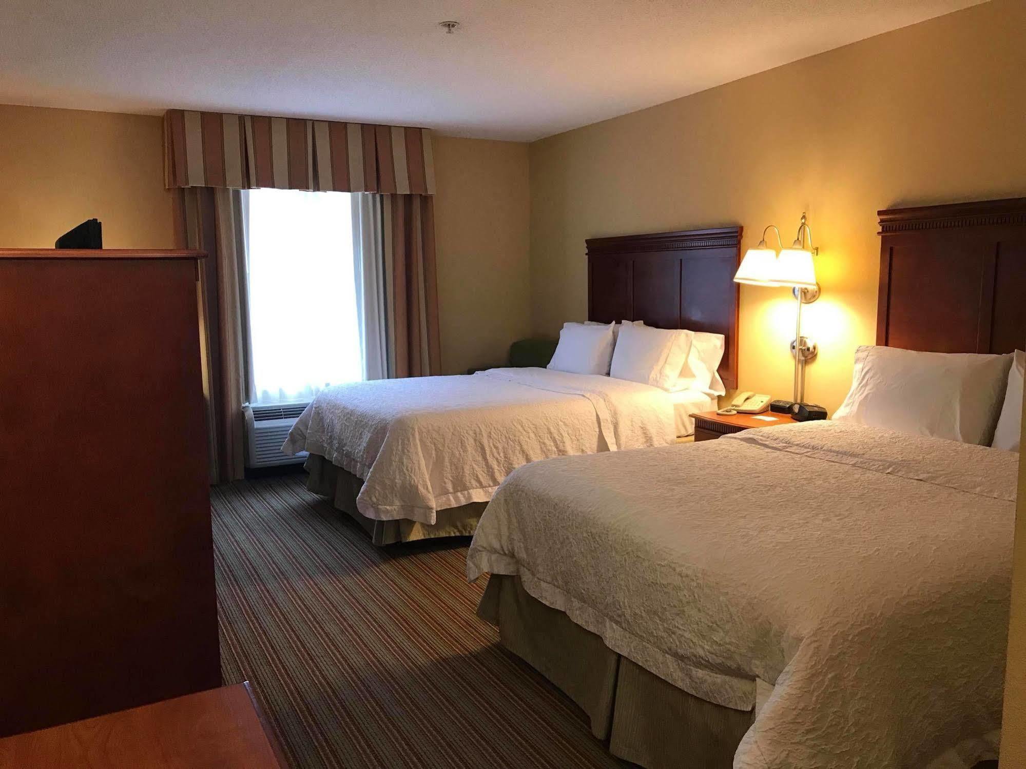 Hampton Inn Elkins Luaran gambar